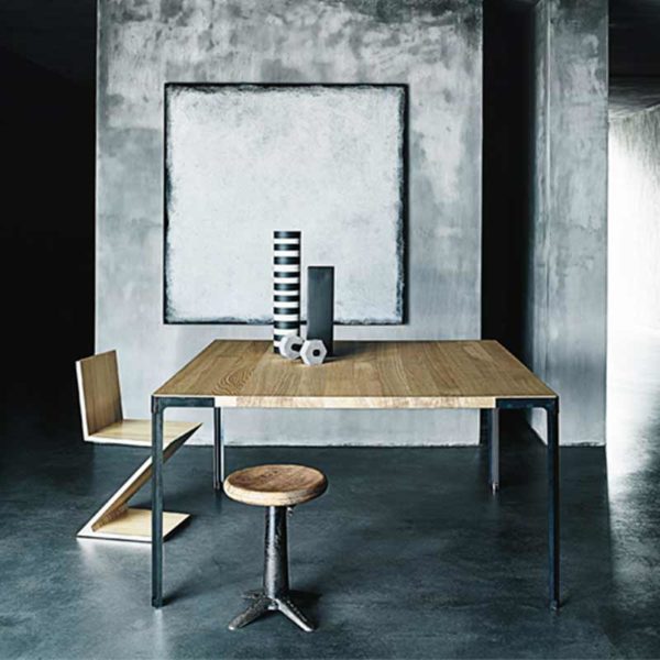 Fan 140x140cm Square Dining Table