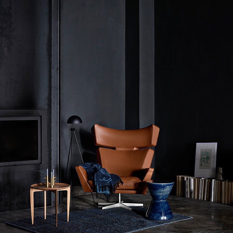 Fritz Hansen Oksen Chair by Arne Jacobsen (5) Olson and Baker - Designer & Contemporary Sofas, Furniture - Olson and Baker showcases original designs from authentic, designer brands. Buy contemporary furniture, lighting, storage, sofas & chairs at Olson + Baker.