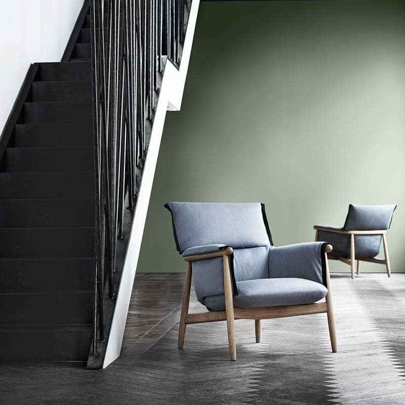 Carl Hansen - E005 by E00S - Lifeshot 03 Olson and Baker - Designer & Contemporary Sofas, Furniture - Olson and Baker showcases original designs from authentic, designer brands. Buy contemporary furniture, lighting, storage, sofas & chairs at Olson + Baker.