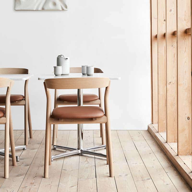 Fredericia - Yksi Chair Upholstered - Lifestyle 05 Olson and Baker - Designer & Contemporary Sofas, Furniture - Olson and Baker showcases original designs from authentic, designer brands. Buy contemporary furniture, lighting, storage, sofas & chairs at Olson + Baker.