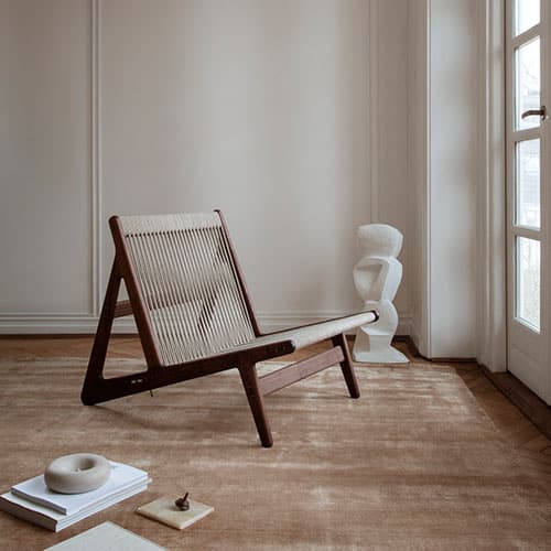 MR01 Lounge Chair