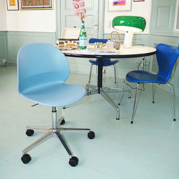 N02 Recycle Chair with Swivel Chair