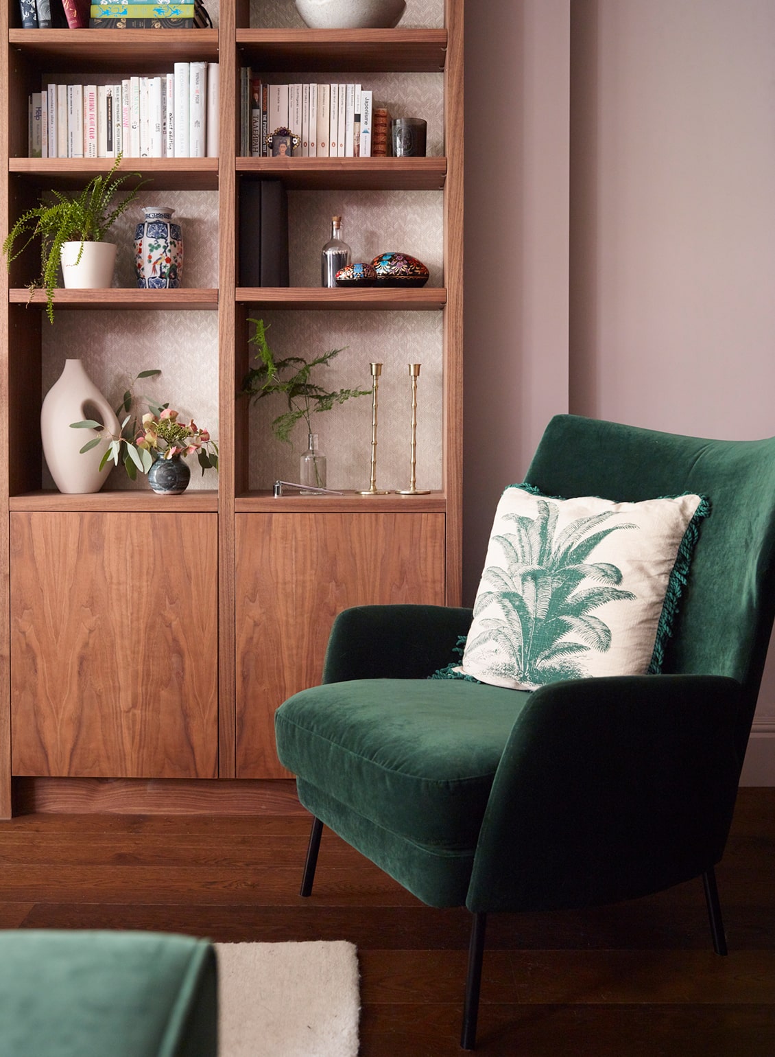 Pia-Design-Kensington-Residential-Lounge-Chair-Narrow