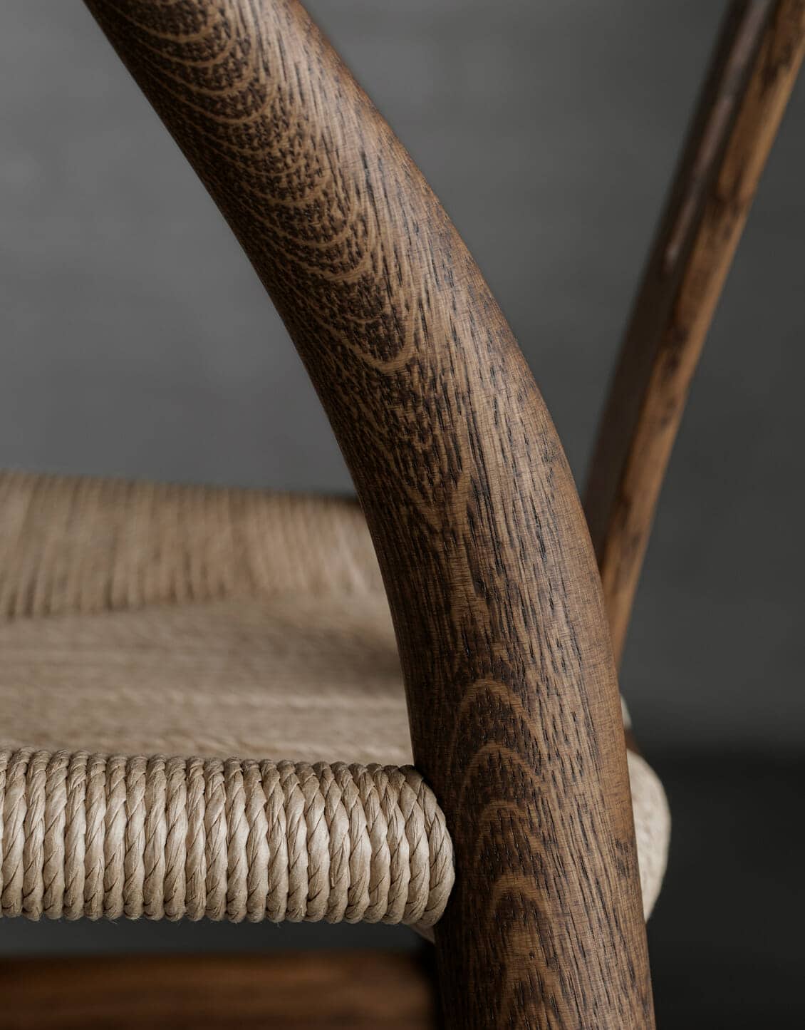 Wishbone-Y-Chair-Detail
