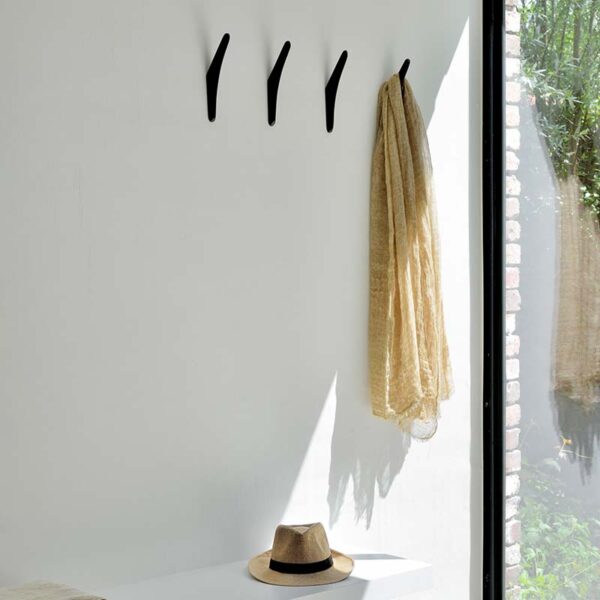 PI Wall Hangers