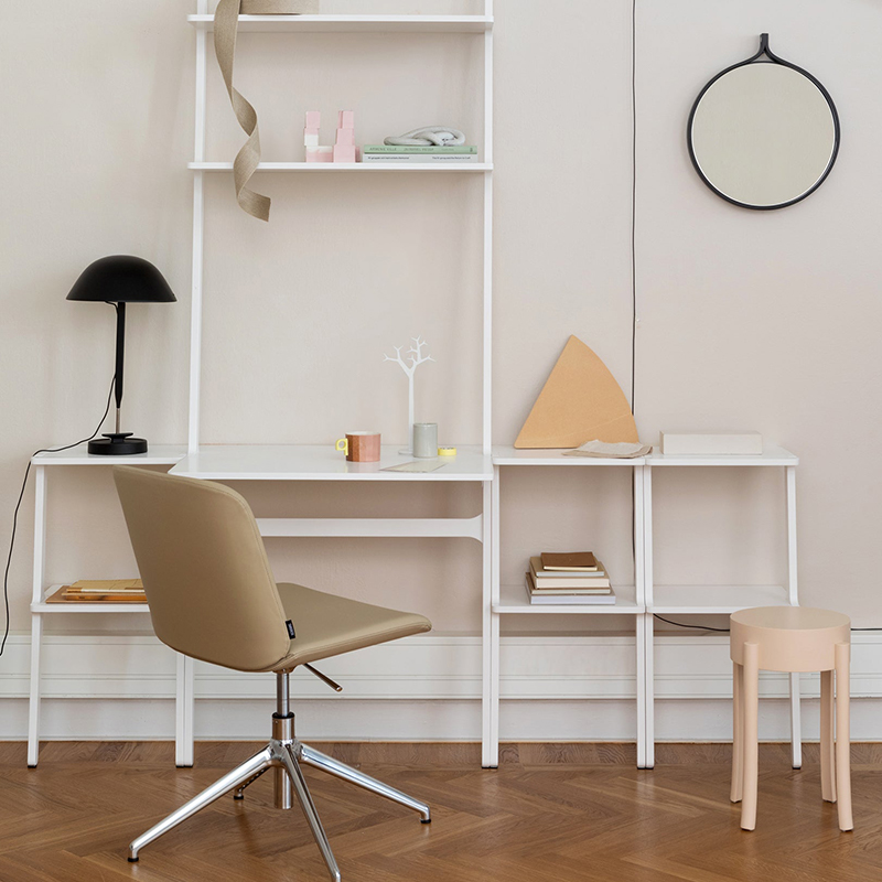 Swedese-Libri_Bedside_Shelf-Lifestyle_Image-03