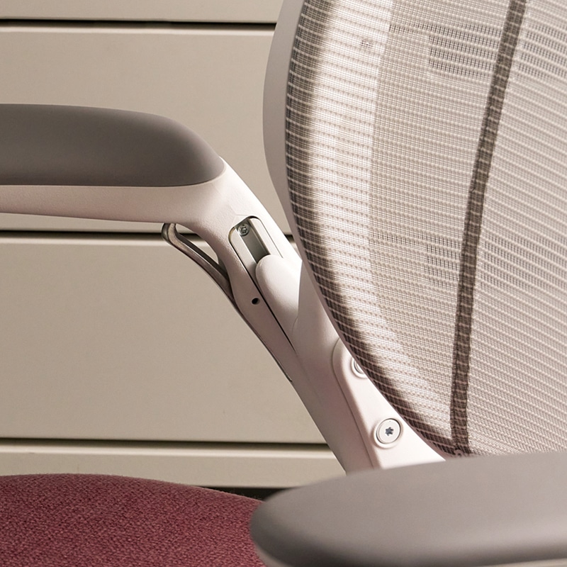 Humanscale Diffrient World Task Chair | Olson & Baker