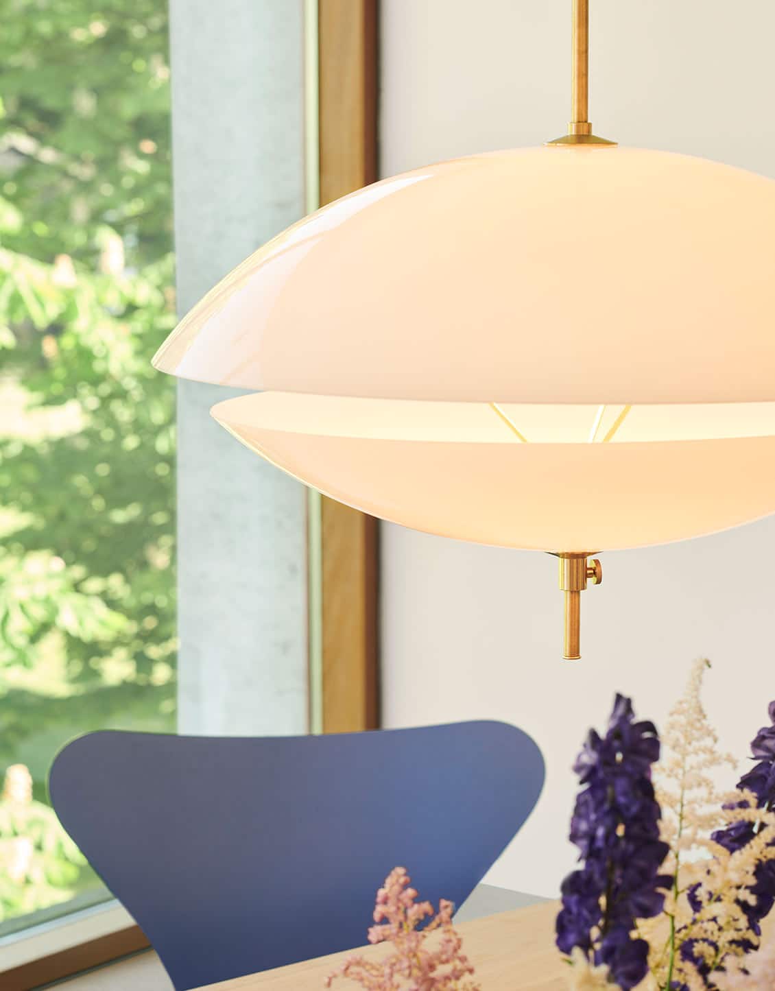 Standard-Custom-Link-Clam-Pendant-by-Fritz-Hansen